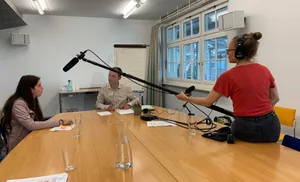 Berufswahlpodcast_Beratung_Boom-Stange-e1632390737976