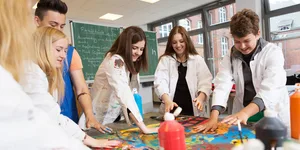 article_lch-1 Saving on education can be expensive