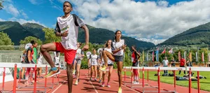 UBS_Kids_nahom_yirga_HL Noham Yirga: Over hurdles into a new life