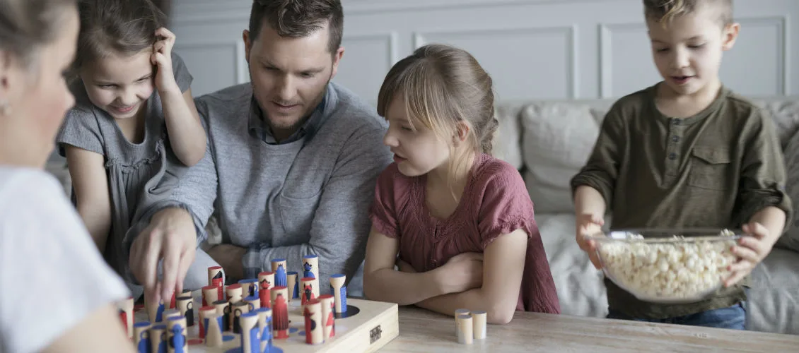 12_20_Entdecken_Gemütliche_Familienzeit_HL Tipps für gemütliche Familienzeit zuhause