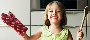 Family_friendly_recipes_HL Family-friendly recipes: Girl cooks