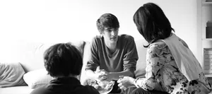 L_Education_Formation_des_parents_Famille éduquer sans punir eveline von arx magazine suisse pour parents fritz et fraenzi