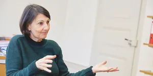 article_monthly_inti "Young children are often re-educated"