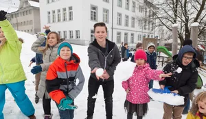 Pupils at Zug Day School Pupils at Zug Day School