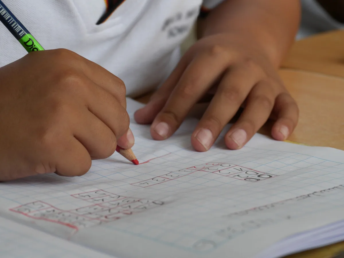 Schulstart-Schulkind-Lehrerin-schreibt-Wunschliste-scaled Eine Lehrerin schreibt Wunschliste an Eltern von Erstklässlern