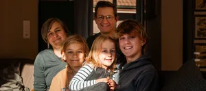 24-12-adhs-lernen-dossier-wir-erzaehlen-johan-carmen-schweizer-elternmagazin-fritz-und-fraenzi-hg Alltag mit ADHS: Johan und seine Familie