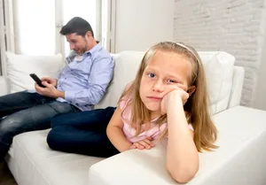 L-Media-Education-Swisscom-June17-Smarphone-1 My child