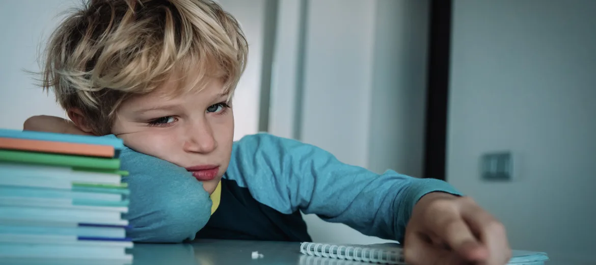 devoirs-suppression-interview-magazine-parents-suisses-hg Les devoirs sont une perte de temps