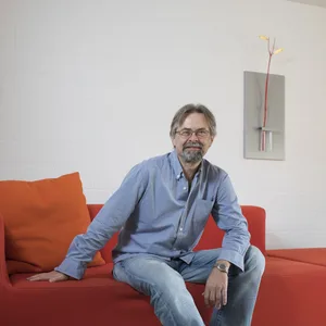 wyru01292 Psychische Gewalt: Interview mit Franz Ziegler