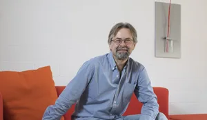 wyru01292 Psychische Gewalt: Interview mit Franz Ziegler