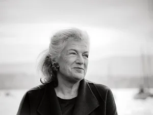 25-03-ellen-ringier-tod-im-gedenken-dossier-schweizer-elternmagazin-fritz-und-fraenzi Ellen Ringier