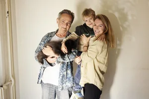 26-07-happiness-I-tell-Peter-Schweizer-Parents’ Magazine-ed A grandfather with his dog, daughter and grandson talks about happiness