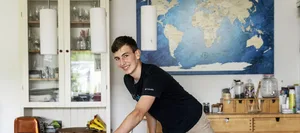 Au Pair; Arthur Pasquier; fotografiert bei sich zuhause in Bern Berufsvorbereitungsjahr: Dieser Junge hat ein Jahr als Au-pair in einer Gastfamilie verbracht.