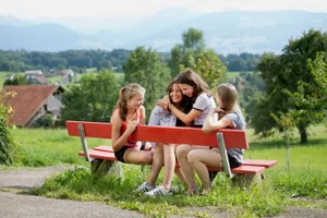 L_Dossier_Giovani Gioventù 2016: Realistico. Pragmatico. Personalizzato.