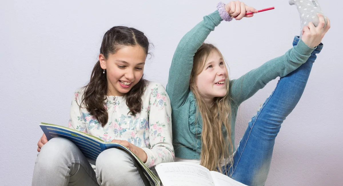 L-Des devoirs-amusement-autodéterminés-scaled Quand les élèves choisissent leurs devoirs