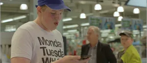 L-cybermobbing-autsch Cyberbullying awareness campaign by the Parenthood Foundation
