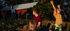 07_08_Bindung_Ich_Erzählung_Kleinkinderz_HL «Bindung ist mehr als nur das Wechselspiel zwischen Mutter und Kind»