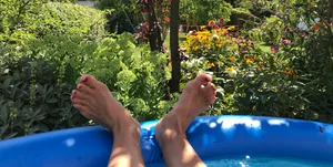 Feet-mum-all-alone-at-home-scaled Two weeks just for mum alone